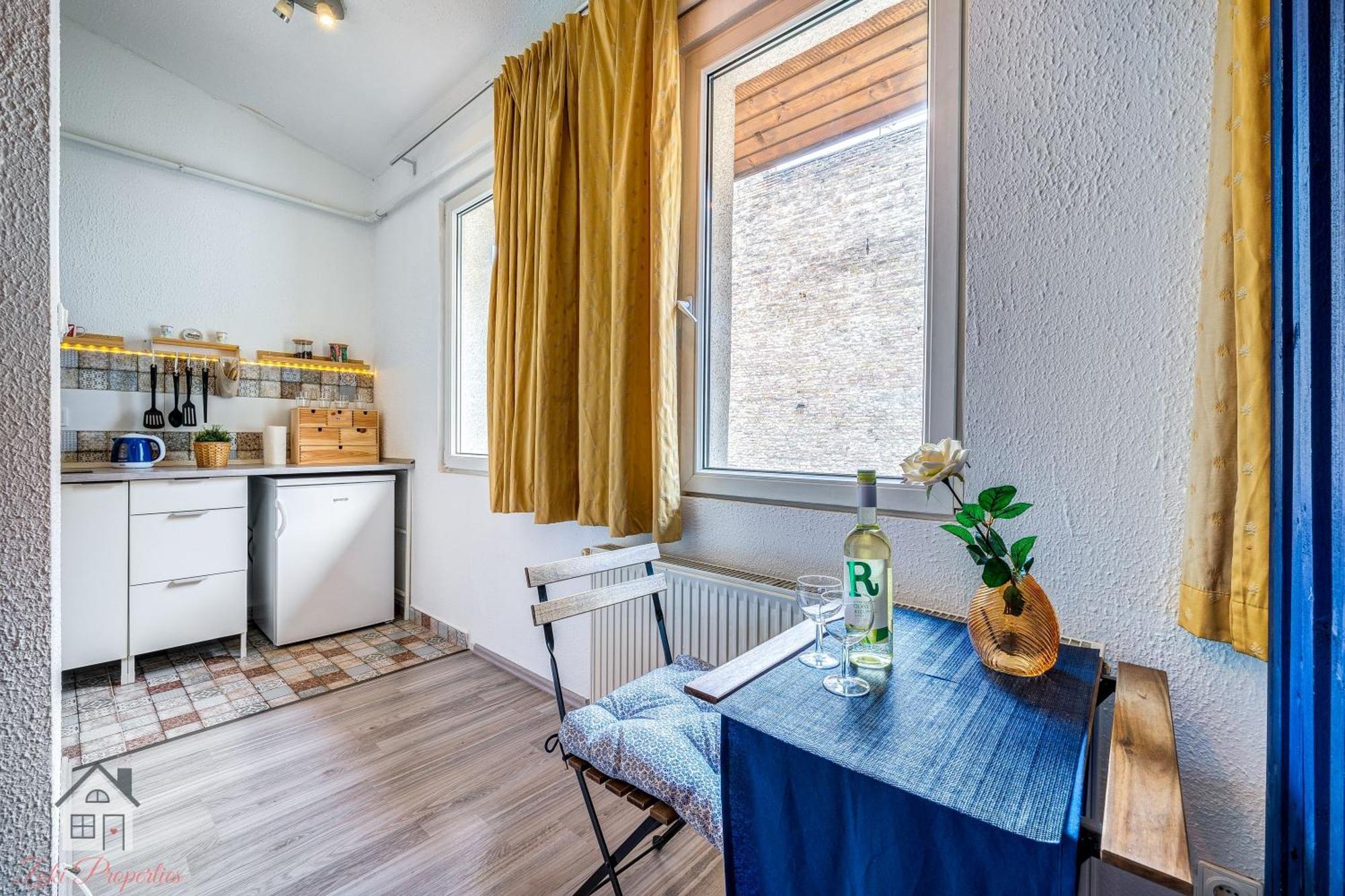 Acme Apartments Budapest Esterno foto